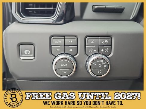 New 2026 GMC Sierra 1500 AT4 w/ Technology Package AWD/4WD image 24
