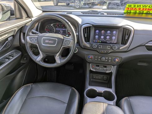 Used 2023 GMC Terrain AT4 image 15
