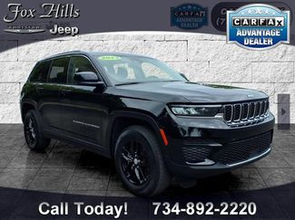 Used 2023 Jeep Grand Cherokee Laredo w/ Luxury Tech Group I AWD/4WD video 1
