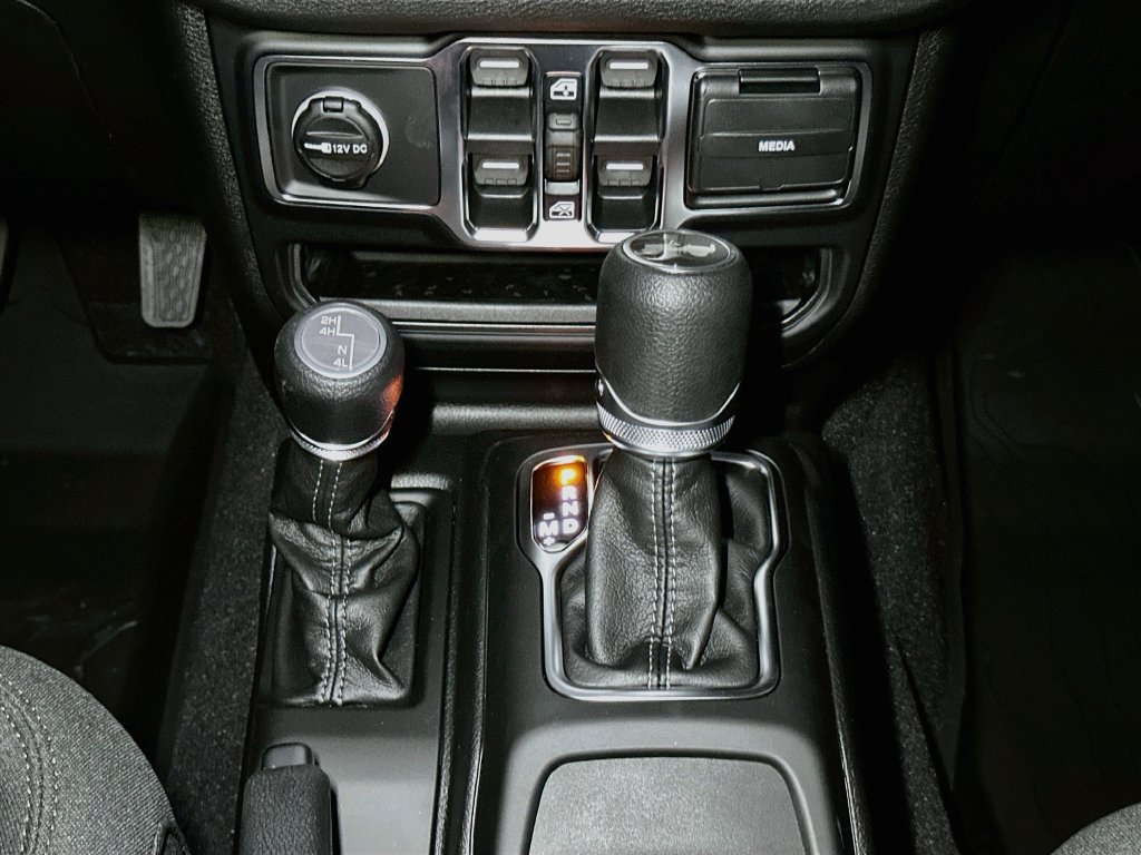 New 2026 Jeep Wrangler Unlimited Sport AWD/4WD image 11