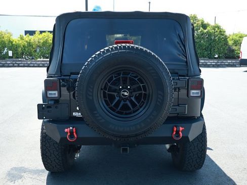 Used 2014 Jeep Wrangler Sport w/ Quick Order Package 24S AWD/4WD image 8