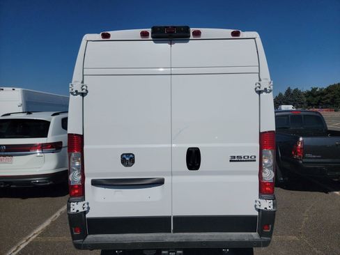 Used 2025 RAM ProMaster 3500 w/ Convenience Group FWD image 4
