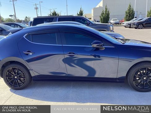 Used 2022 MAZDA MAZDA3 s image 4