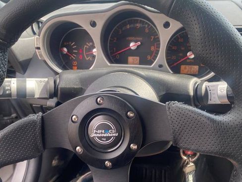 Used 2007 Nissan 350Z Touring w/ Cargo Convenience Pkg RWD image 3