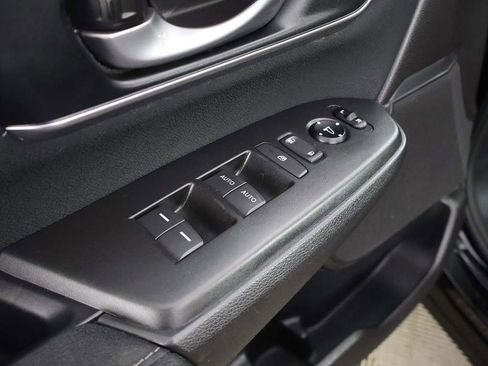 Used 2019 Honda CR-V EX image 39