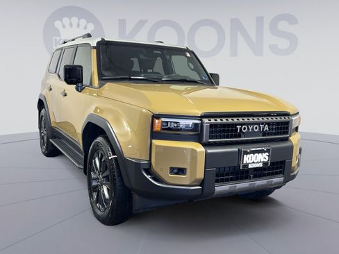 Used 2024 Toyota Land Cruiser image 10