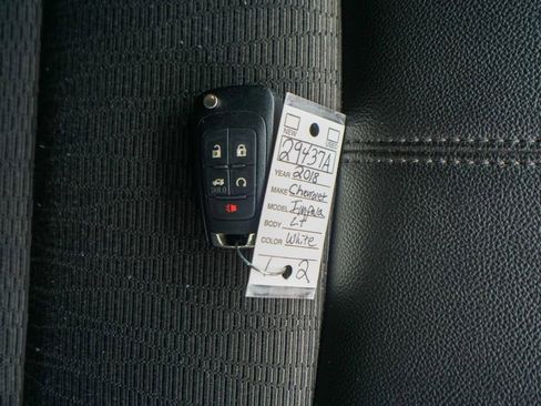 Used 2018 Chevrolet Impala LT image 27