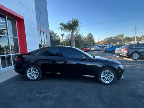 Used 2017 Audi A4 2.0T Premium image 8