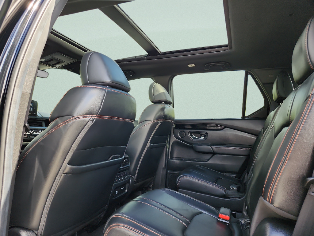 Certified 2025 Honda Pilot TrailSport image 22