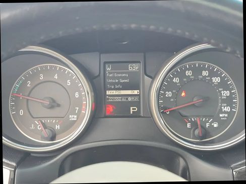 Used 2012 Jeep Grand Cherokee Laredo AWD/4WD image 26