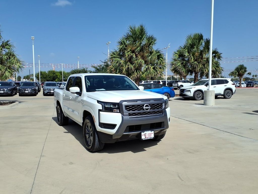 Used 2026 Nissan Frontier SV RWD image 7