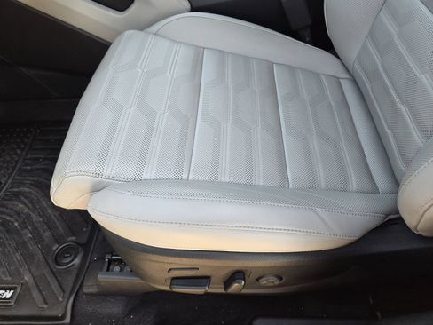 Used 2024 Kia Telluride SX Prestige AWD/4WD image 27