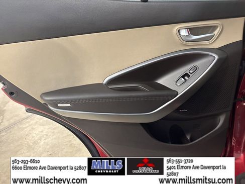 Used 2018 Hyundai Santa Fe Sport w/ 2.4L Tech Package 04 AWD/4WD image 12
