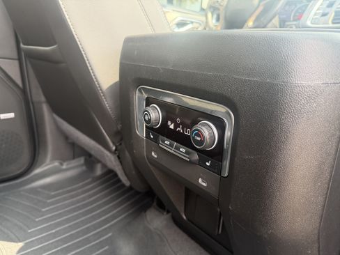Used 2021 Chevrolet Tahoe High Country w/ Premium Package AWD/4WD image 30