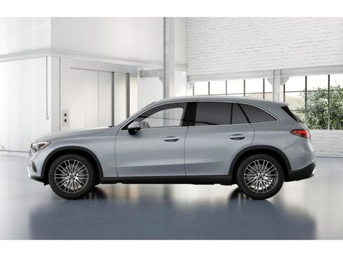 New 2026 Mercedes-Benz GLC 300 4MATIC image 35