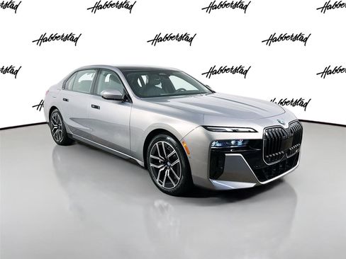 New 2026 BMW 740i xDrive 740i xDrive w/ Premium Package image 3