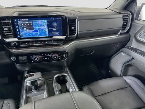 Used 2023 Chevrolet Silverado 1500 LTZ w/ Technology Package AWD/4WD image 24