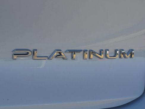 Used 2024 Toyota Crown Platinum image 19