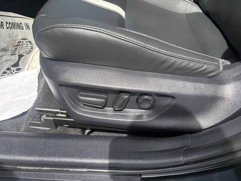 Used 2025 Toyota Camry SE FWD image 20