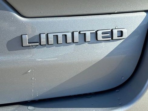 New 2025 Jeep Grand Cherokee Limited w/ Trailer Tow Package AWD/4WD image 34
