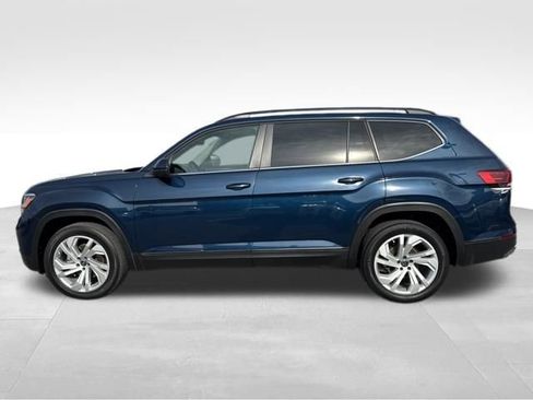 Used 2021 Volkswagen Atlas SE w/ Panoramic Sunroof Package image 2