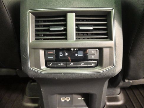 Used 2019 Volkswagen Atlas SEL Premium AWD/4WD image 29
