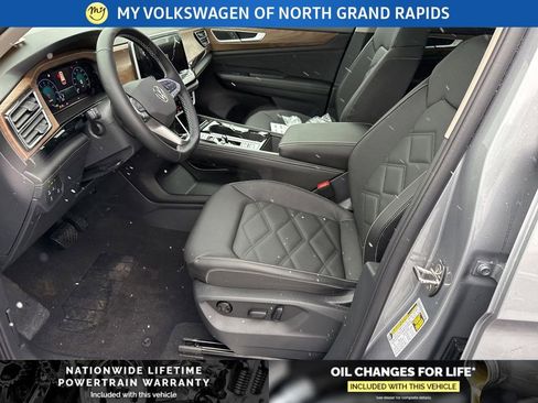 New 2026 Volkswagen Atlas SE image 18