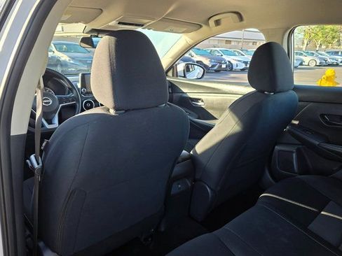Used 2024 Nissan Sentra SV image 13