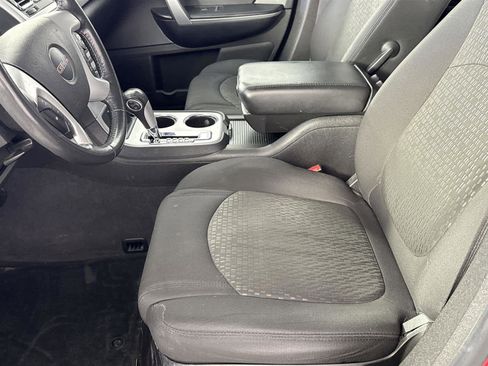Used 2012 GMC Acadia SLE image 11
