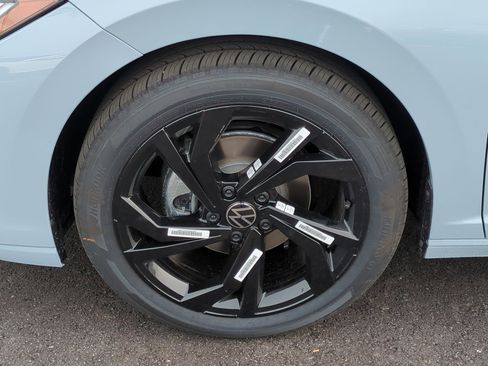 New 2026 Volkswagen Jetta SE image 18