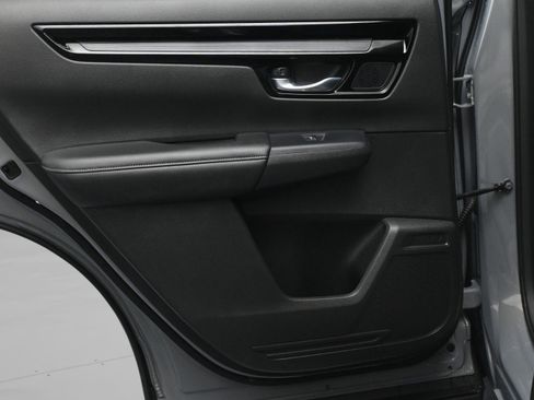 Used 2024 Honda CR-V EX-L image 12