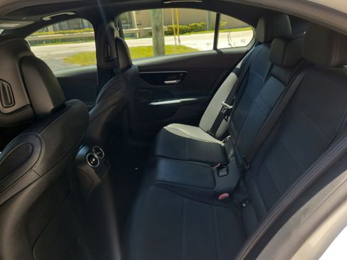 Used 2024 Mercedes-Benz C 300 Sedan image 14