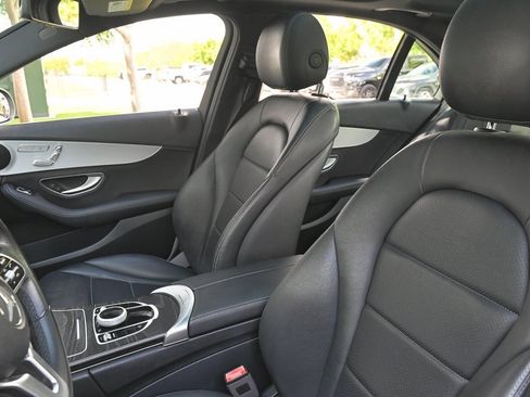 Used 2020 Mercedes-Benz C 300 Sedan image 13