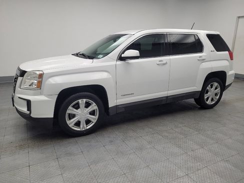Used 2017 GMC Terrain SLE FWD image 2