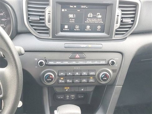 Used 2019 Kia Sportage LX w/ LX Popular Package image 13