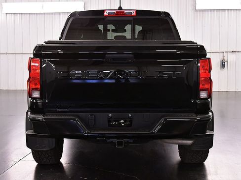 Used 2024 Chevrolet Colorado Trail Boss w/ Advanced Trailering Package AWD/4WD image 6