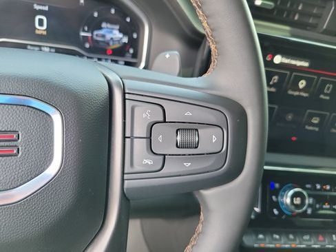 Used 2023 GMC Sierra 1500 AT4 w/ AT4 Premium Package AWD/4WD image 25