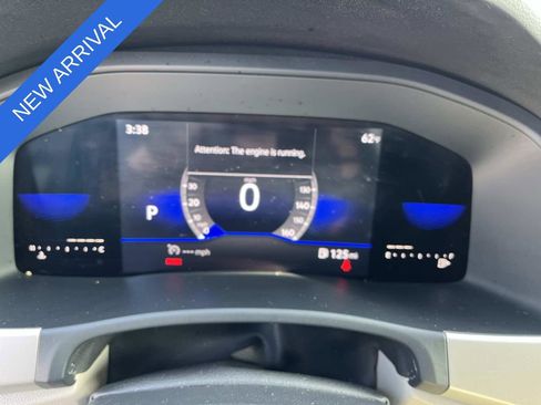 Used 2023 Volkswagen Atlas SE image 33