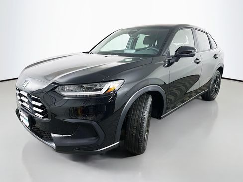 New 2027 Honda HR-V Sport image 3
