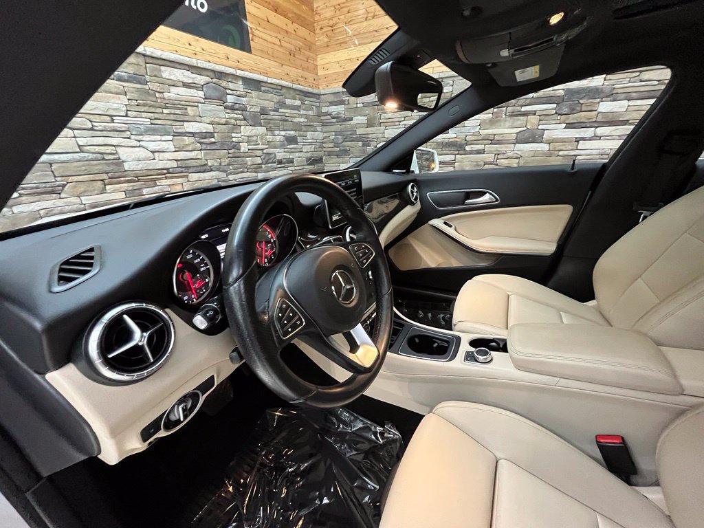 Used 2016 Mercedes-Benz CLA 250 4MATIC image 16