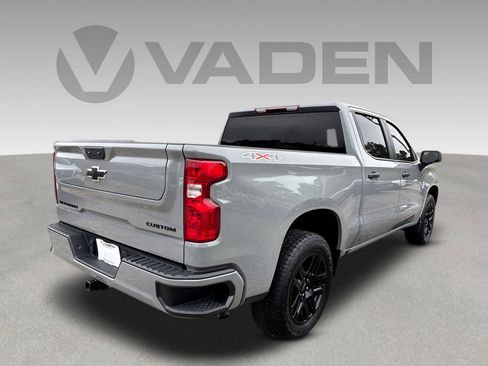 Certified 2024 Chevrolet Silverado 1500 Custom w/ Turbomax Blackout Package image 22