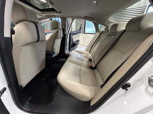 Used 2017 Honda Civic EX-T image 47