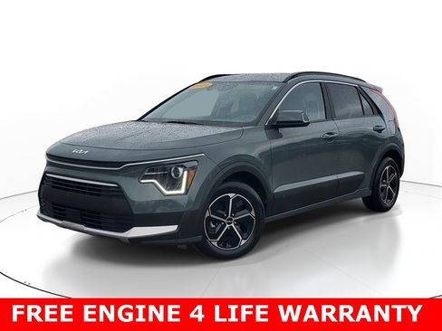 Certified 2024 Kia Niro EX image 1