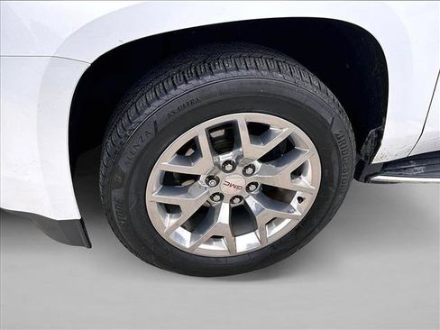 Used 2020 GMC Yukon SLT RWD image 10