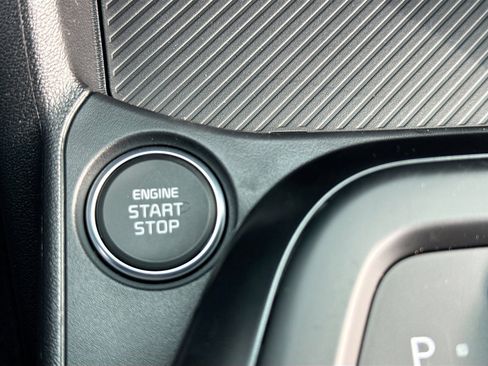 New 2025 Kia K4 LXS image 8