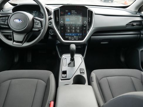 Used 2025 Subaru Crosstrek 2.0i Premium image 10
