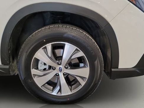 Certified 2025 Subaru Ascent Premium image 22