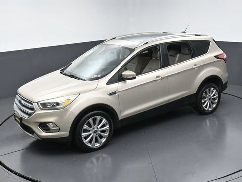 Used 2017 Ford Escape Titanium w/ Equipment Group 301A AWD/4WD image 45