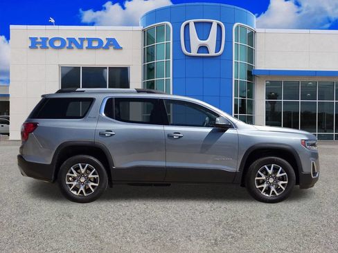 Used 2023 GMC Acadia SLE w/ Driver Convenience Package FWD image 23
