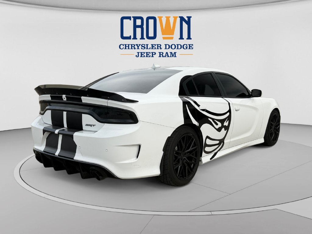 Used 2017 Dodge Charger R/T Scat Pack RWD image 3